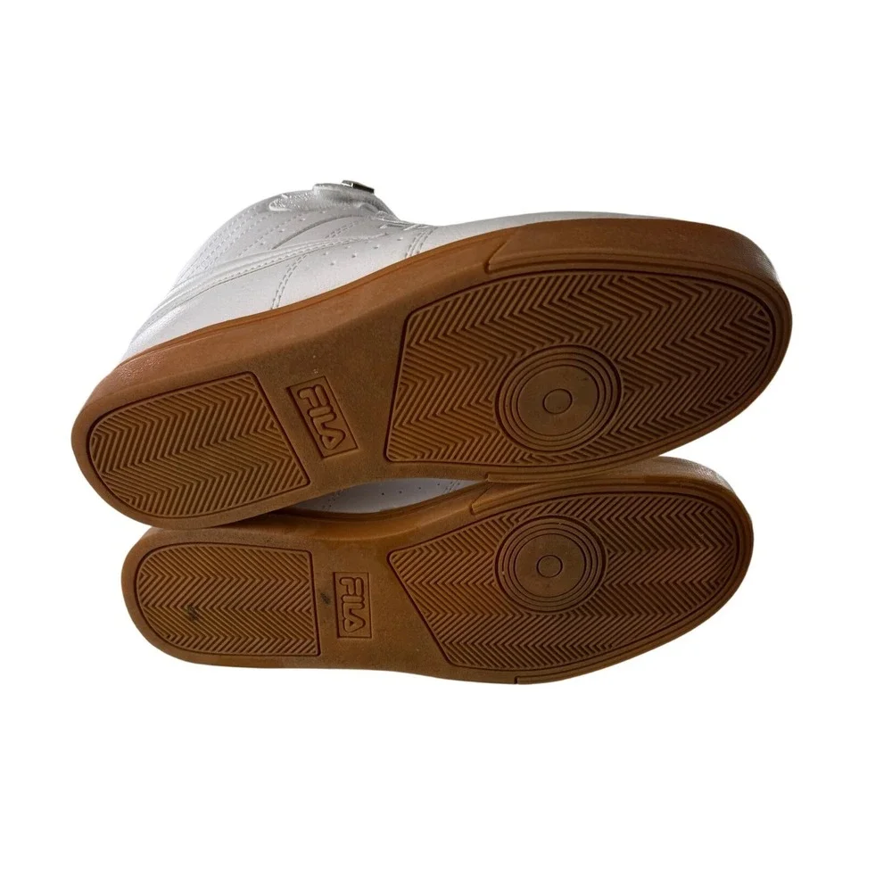 Fila Womens White Gum Sole High Top Triple White Retro Sneakers Size‎ 8